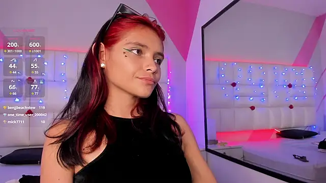 Snapshot of Salome_rouse1 chatting on 01-31-25, 02:15 Salome rouse1 online show from 01-31-25, 02:15