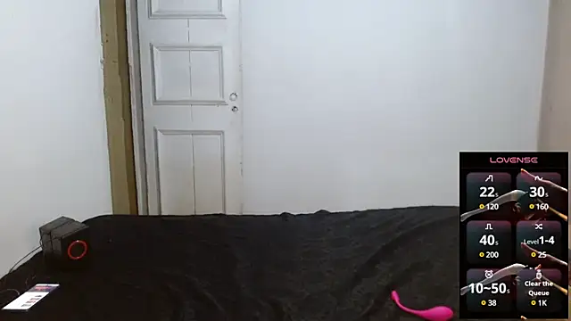 cherrydelioncourt online show from 01-07-25, 05:33