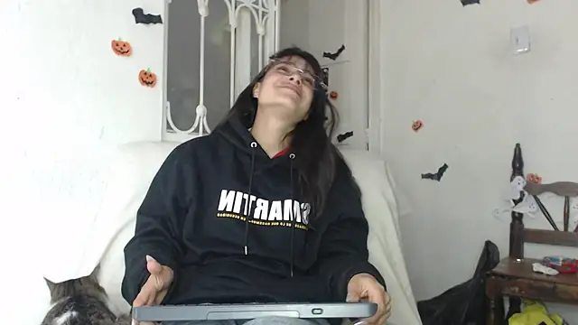 Snapshot of skinny_sweet2411 chatting on 11-05-25, 11:49 skinny sweet2411 online show from 11-05-25, 11:49