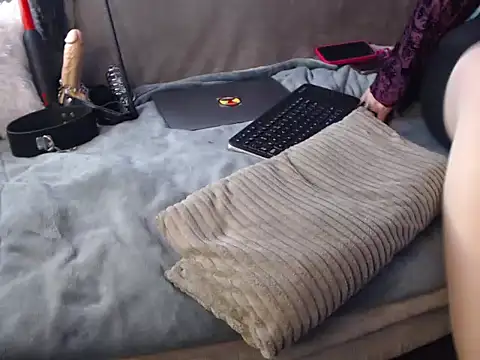 GoddessMonicaNylon online show from 03-12-26, 11:00