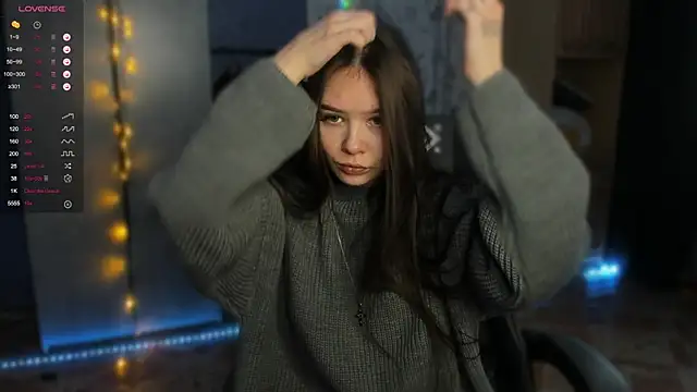 Snapshot of SweetyDeviliya chatting on 12-15-25, 04:17 SweetyDeviliya online show from 12-15-25, 04:17