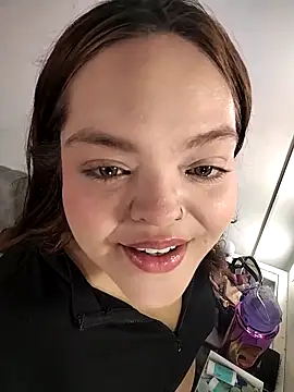 Snapshot of Dakota-Bruce chatting on 12-15-25, 03:05 Dakota-Bruce online show from 12-15-25, 03:05