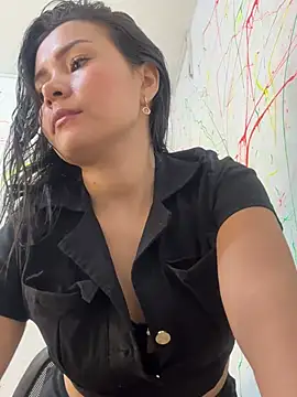 Rousse blue online show from 03-18-25, 06:14