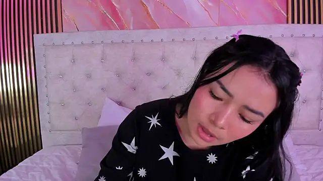 Rousse blue online show from 12-04-25, 03:27