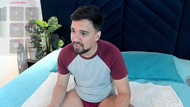 Edward max online show from 04-27-26, 03:48