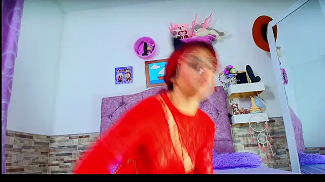 Snapshot of Melannytaylor chatting on 12-03-25, 07:56 Melannytaylor online show from 12-03-25, 07:56