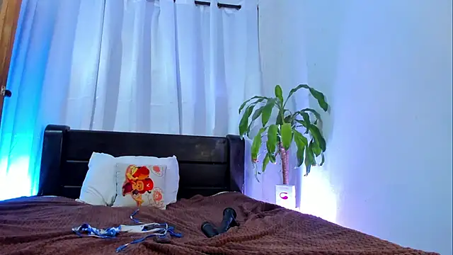 lanaa paul1 online show from 12-05-24, 04:01