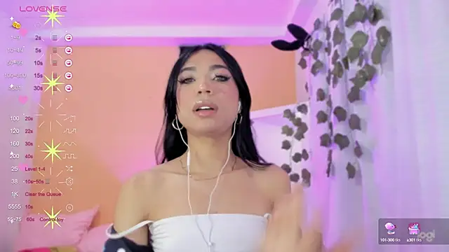 AndreaSweet  online show from 02-04-25, 12:11