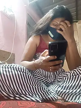 Snapshot of queensenorita chatting on 03-10-25, 07:29 queensenorita online show from 03-10-25, 07:29