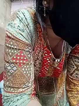 Snapshot of queensenorita chatting on 10-02-25, 06:15 queensenorita online show from 10-02-25, 06:15