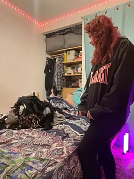 Nina-Chick777 online show from 10-09-25, 07:50