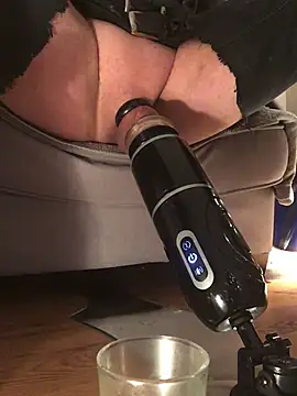 Snapshot of Inseminator69 chatting on 12-09-24, 03:54 Inseminator69 online show from 12-09-24, 03:54