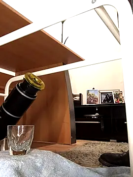 Snapshot of Inseminator69 chatting on 09-18-25, 05:20 Inseminator69 online show from 09-18-25, 05:20