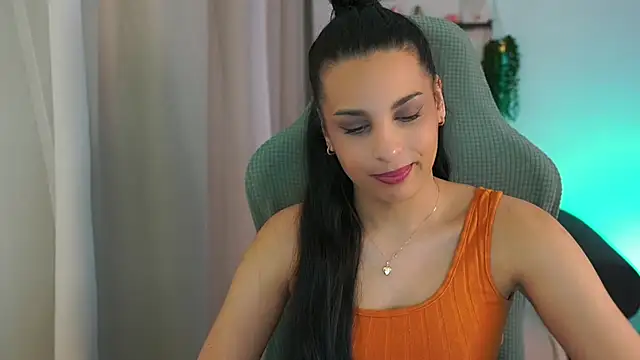 Snapshot of mila__denver chatting on 02-27-25, 11:10 mila denver online show from 02-27-25, 11:10