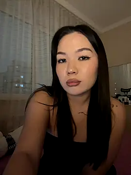Snapshot of makota_rey chatting on 11-10-25, 06:07 makota rey online show from 11-10-25, 06:07