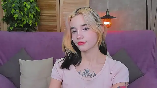 as1an girlfriend online show from 01-12-25, 07:11