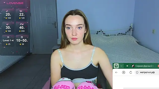 Snapshot of Wild_Sophie_ chatting on 11-20-25, 05:56 Wild Sophie online show from 11-20-25, 05:56