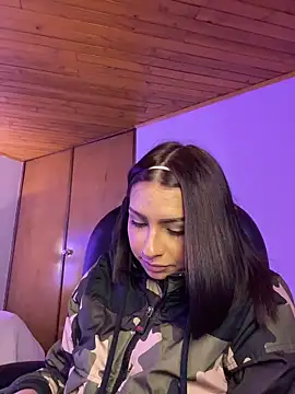 Hilary pinkk online show from 03-02-26, 02:25