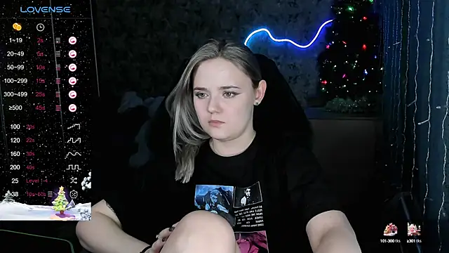 Your small bunny online show from 12-22-24, 12:05