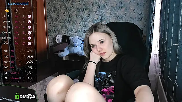 Your small bunny online show from 02-26-25, 07:20