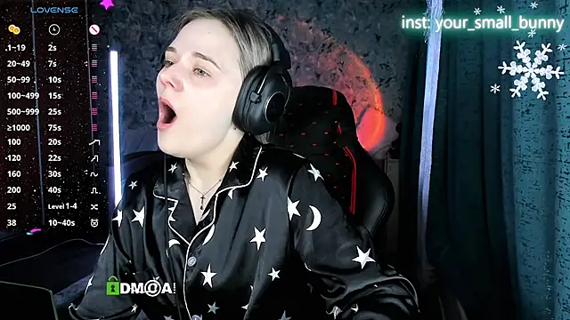 Your small bunny online show from 02-25-26, 02:10