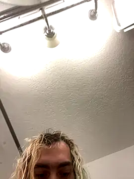 tallnerdyguy online show from 10-25-25, 09:20