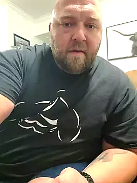 Snapshot of Strong_Bear89 chatting on 12-09-24, 06:01 Strong Bear89 online show from 12-09-24, 06:01