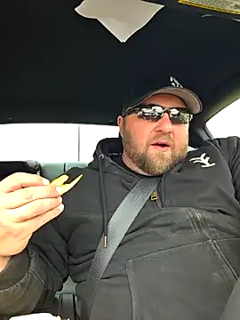 Snapshot of Strong_Bear89 chatting on 02-19-25, 07:16 Strong Bear89 online show from 02-19-25, 07:16