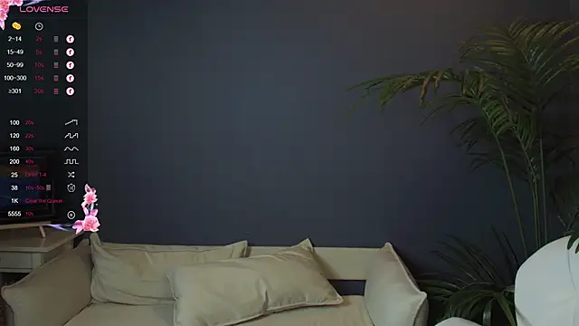 Snapshot of margeriTirell chatting on 12-07-24, 08:33 margeriTirell online show from 12-07-24, 08:33