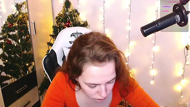 Snapshot of Fox_Lisa chatting on 12-27-24, 09:50 Fox Lisa online show from 12-27-24, 09:50