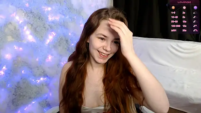 Snapshot of Fox_Lisa chatting on 02-06-25, 12:05 Fox Lisa online show from 02-06-25, 12:05