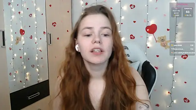 Snapshot of Fox_Lisa chatting on 02-16-25, 04:53 Fox Lisa online show from 02-16-25, 04:53