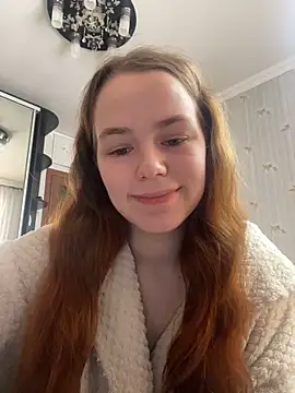 Snapshot of Fox_Lisa chatting on 03-10-25, 10:48 Fox Lisa online show from 03-10-25, 10:48
