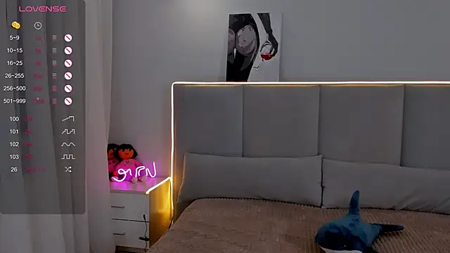 Snapshot of Emeli_Love chatting on 02-11-25, 08:48 Emeli Love online show from 02-11-25, 08:48