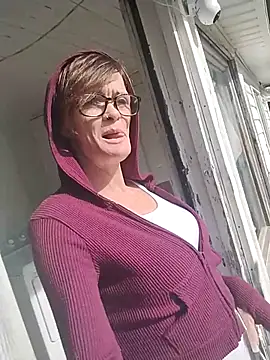 ivylee31 online show from 11-28-25, 05:48