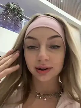 melissa grr online show from 02-22-25, 01:46