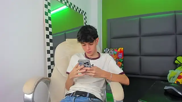 KLAUS SUNRISE XX online show from 09-20-25, 02:45