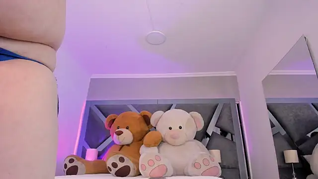 AmberiniHoffman online show from 09-28-25, 11:59