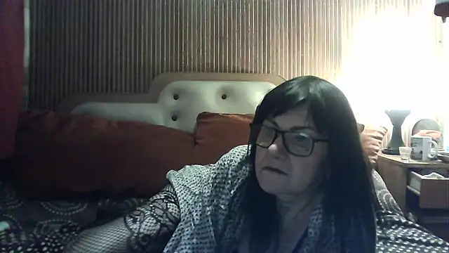 AlanaLaDream online show from 12-20-24, 10:00