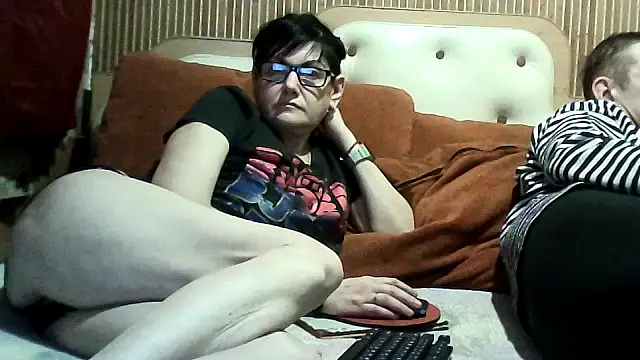 AlanaLaDream online show from 12-20-25, 04:47