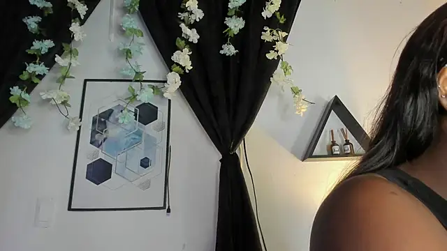 Khenta Michells online show from 05-15-26, 10:44