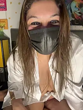 Snapshot of Reena_Darlinggg chatting on 01-20-25, 06:21 Reena Darlinggg online show from 01-20-25, 06:21