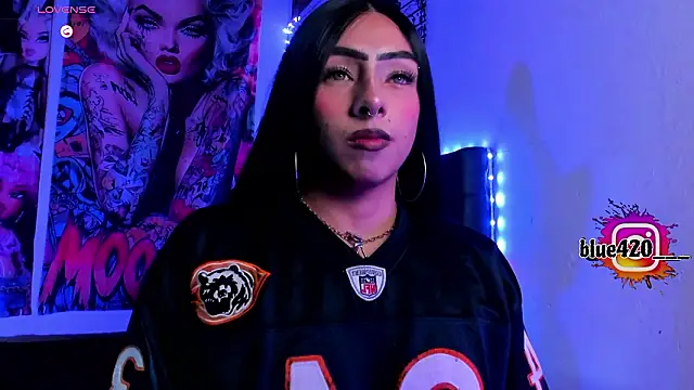 Skyler  blue4 online show from 03-08-26, 02:04