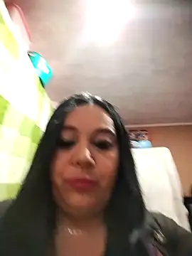 sara pineros online show from 11-21-25, 07:01