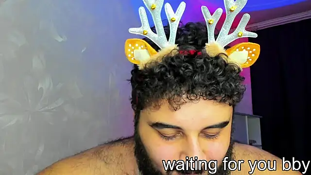 Snapshot of teddy_alan chatting on 12-24-24, 02:12 teddy alan online show from 12-24-24, 02:12