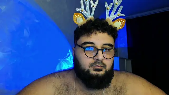 Snapshot of teddy_alan chatting on 12-26-24, 07:49 teddy alan online show from 12-26-24, 07:49