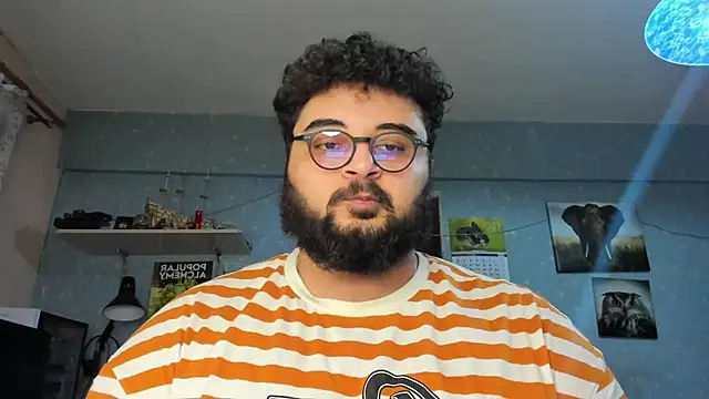 Snapshot of teddy_alan chatting on 02-04-25, 05:23 teddy alan online show from 02-04-25, 05:23