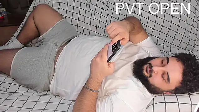 Snapshot of teddy_alan chatting on 03-06-25, 07:21 teddy alan online show from 03-06-25, 07:21