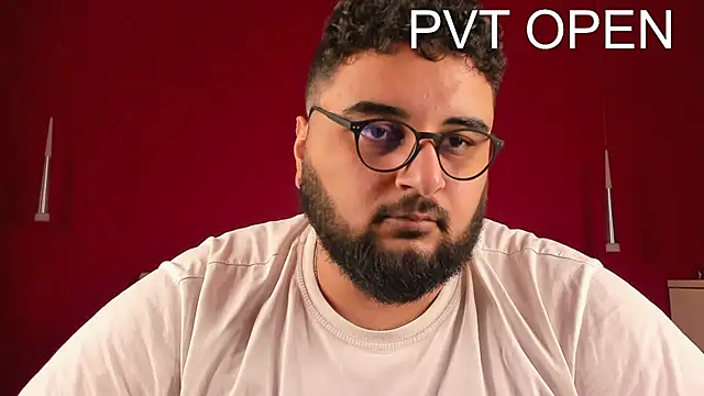 Snapshot of teddy_alan chatting on 03-13-25, 11:27 teddy alan online show from 03-13-25, 11:27