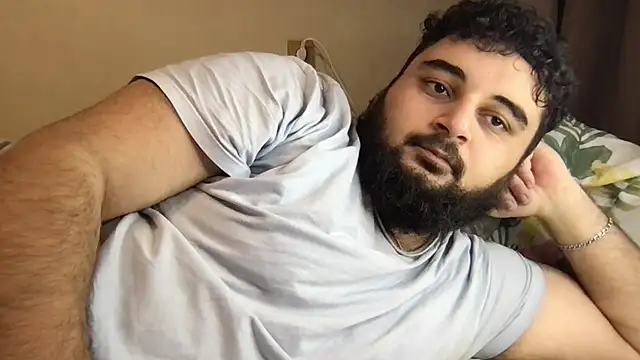 Snapshot of teddy_alan chatting on 10-14-25, 08:37 teddy alan online show from 10-14-25, 08:37